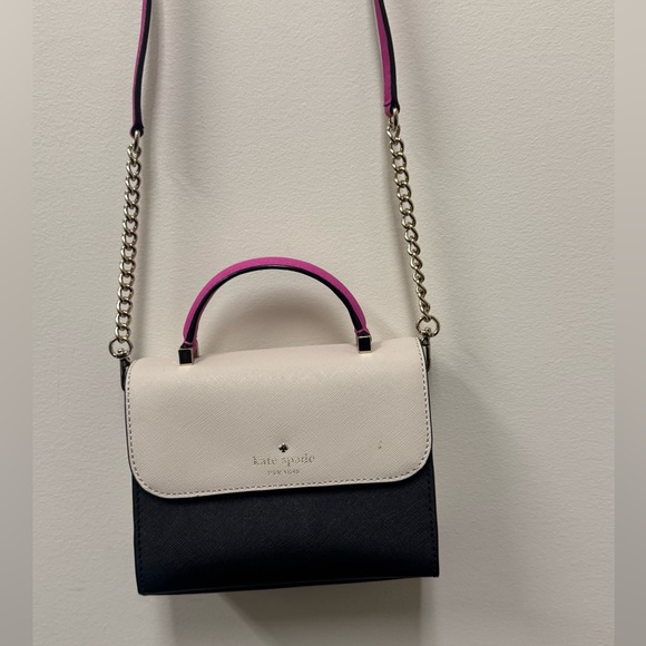 kate spade Handbags - Kate Spade Black and White Color-Blocked Crossbody Bag
